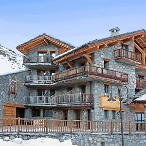 4* Hotel L'aigle Du Montana By Les Etincelles